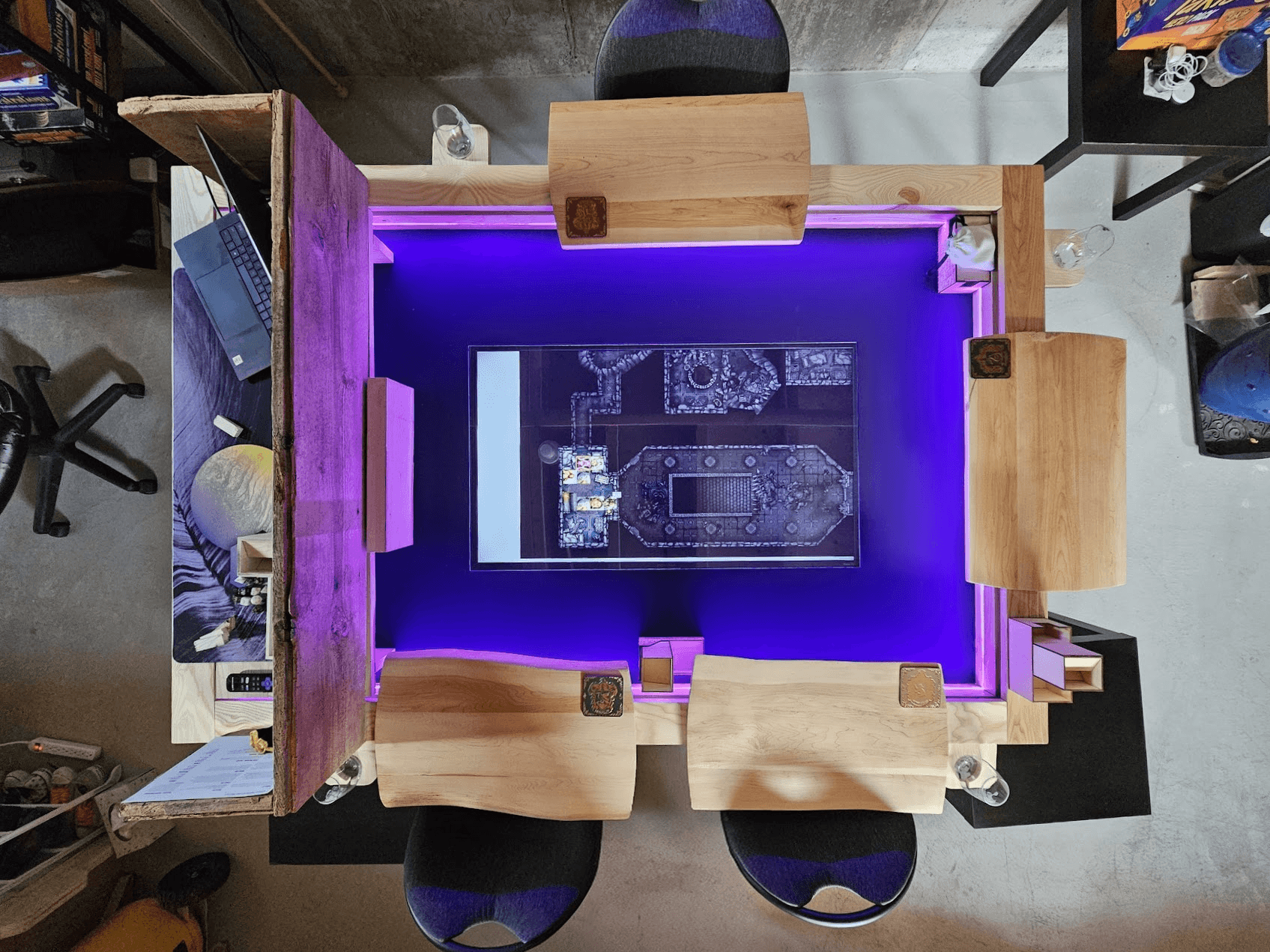 Gaming Table x Foundry VTT - Table Above Shot